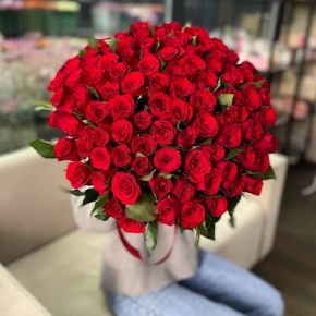 Букет "Классический" из 101 красной розы Кения (60 см) в Шатуре