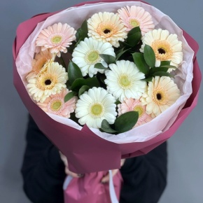 Букет из 13 белых гербер микс в Шатуре
