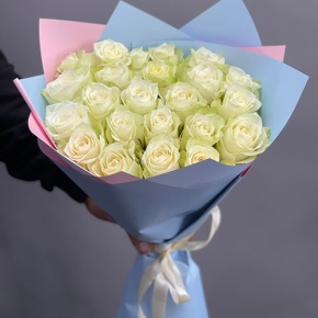 Букет 25 белых роз Кения (50 см) в Шатуре