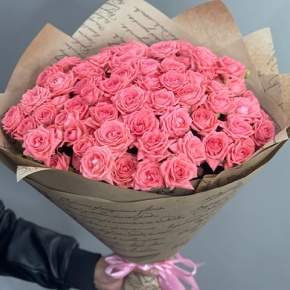 Букет из 15 кустовых коралловых роз (60 см) в Шатуре