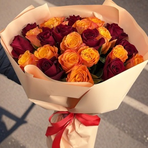Букет "Благородный" из 27 Кенийских роз микс (40 см) в Шатуре