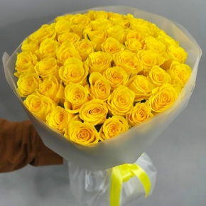Букет "Золотце" из 51 лимонной розы (40 см) в Шатуре
