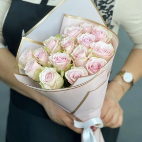 Букет из 15 пудровых роз Кения (40 см) в Шатуре