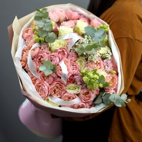 Букет "Миссис" из кустовой розы Джульетта и эустом в Шатуре