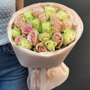 Букет из 21 нежной розы (40 см) в Шатуре