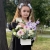 Композиция с георгинами на 1 сентября в белом ящике в Шатуре