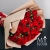 Букет 15 кустовых красных роз в Шатуре Букет 15 кустовых красных роз в Шатуре